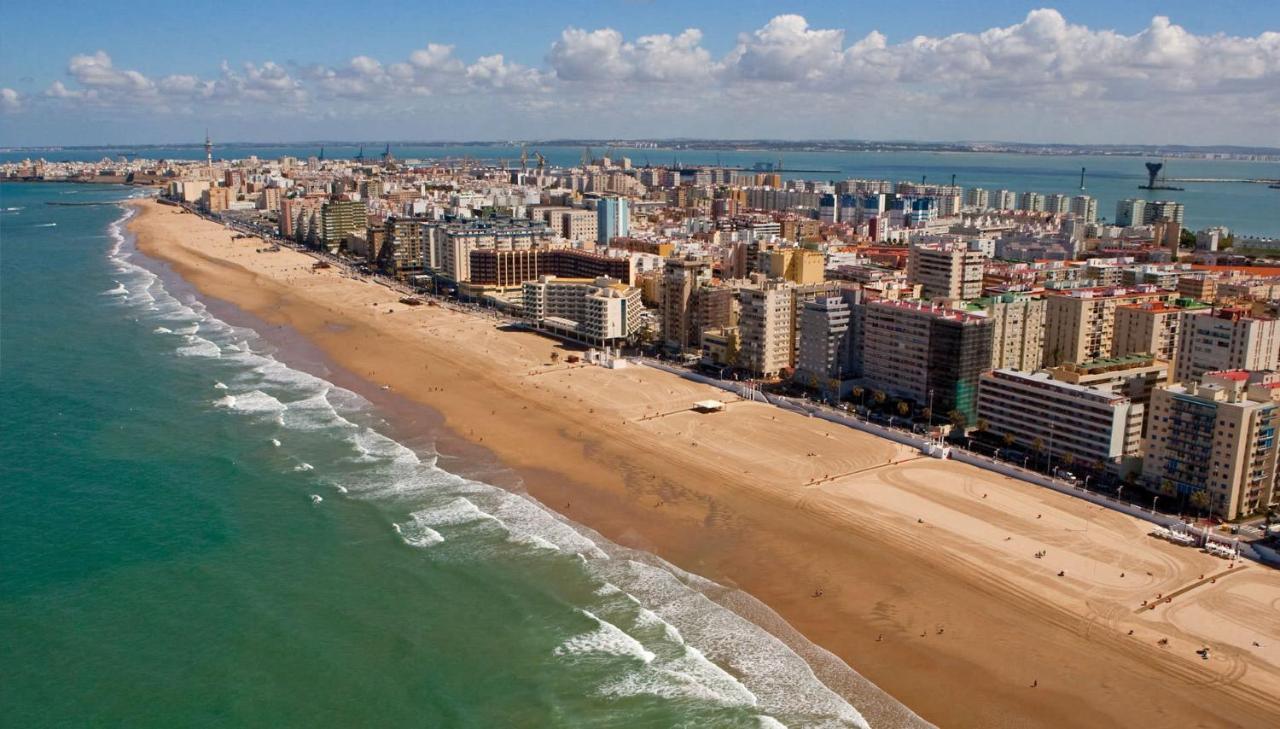 La Casa De Parlamento Apartman Cádiz Kültér fotó